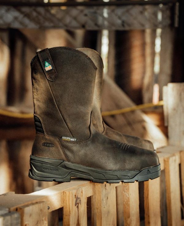 Men's CSA Flatland Pull-On Waterproof Work Boot INT MET (Carbon Toe) | Dark Brown/Black