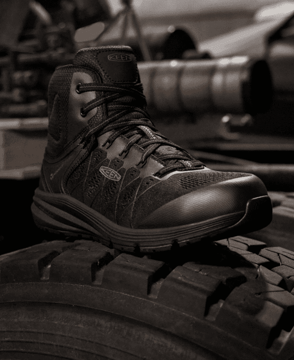 Men's Vista Energy Mid INT MET (Carbon Toe) | Black/Raven