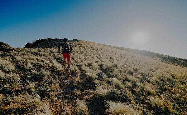 Men's Seek Trail Running Shoe | Black/Sunset Sand