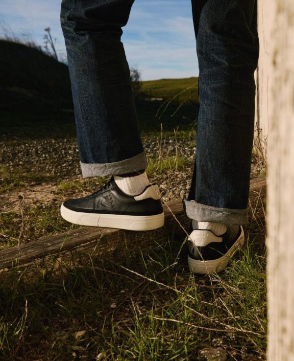 Men's KM1 Leather Sneaker | Bison/Black