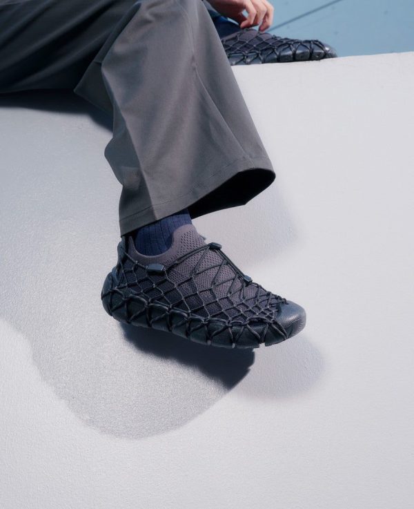 Men's UNEEK 360 Sneaker | Black/Magnet