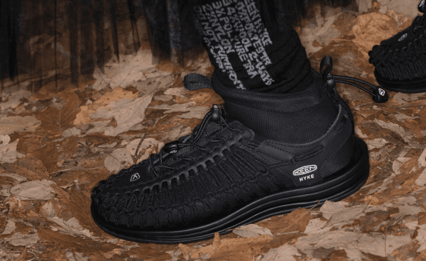Women's UNEEK High Top x HYKE | HYKE Black