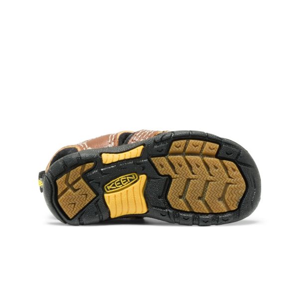 Newport Sandal Keychain | Brown